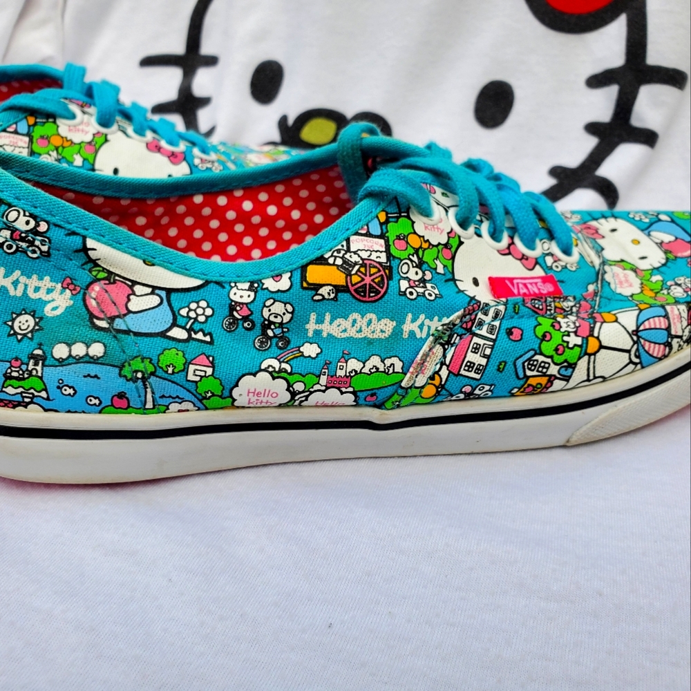 Hello Kitty Vans - Picture 3 of 12